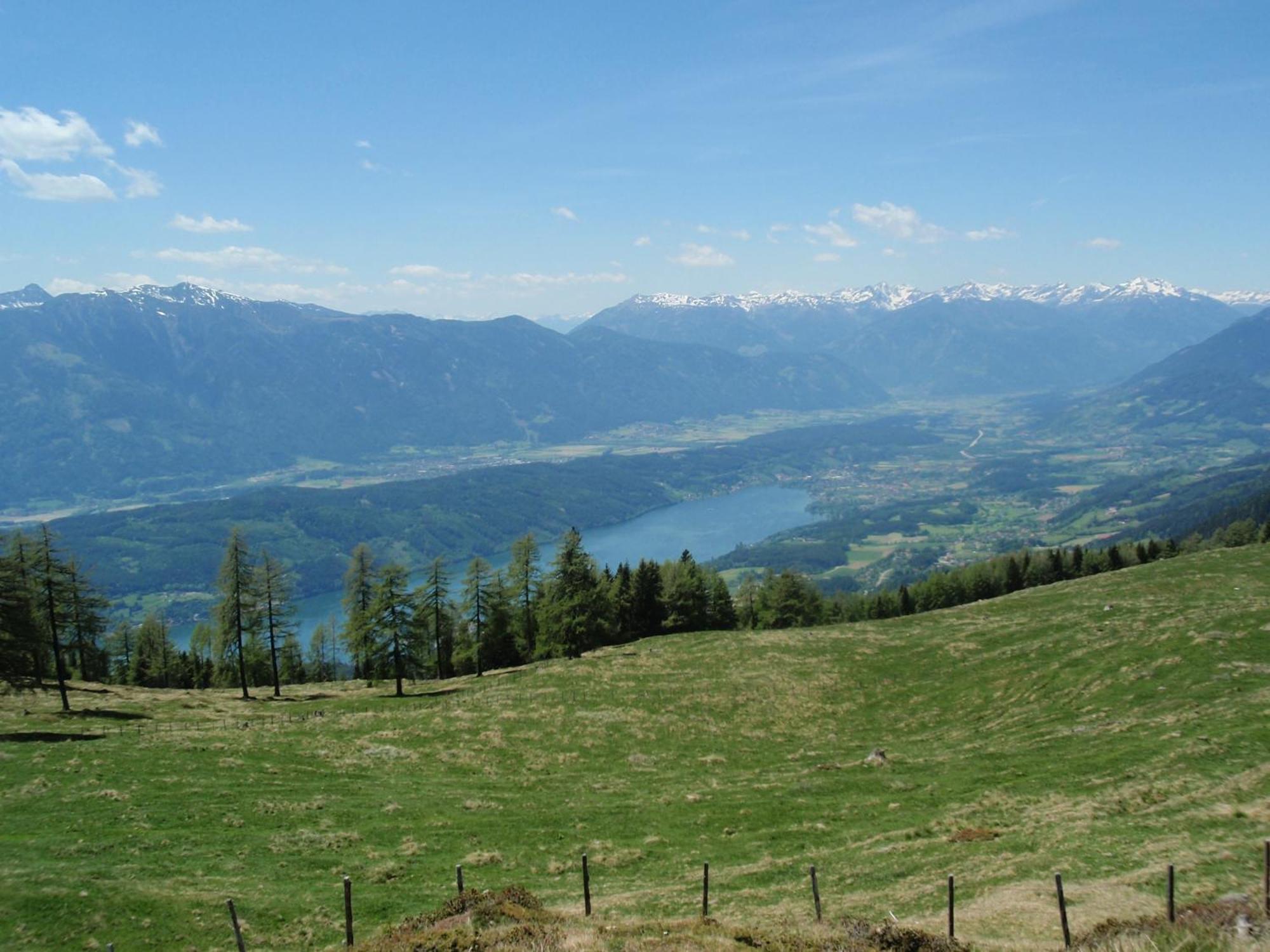 Ferienwohnungen Fischerhaus - Direkt Am See Millstatt Exterior photo